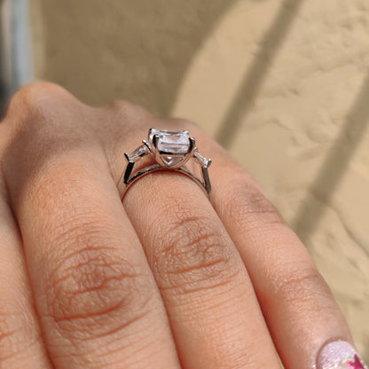 Cushion-Cut  Diamond Ring